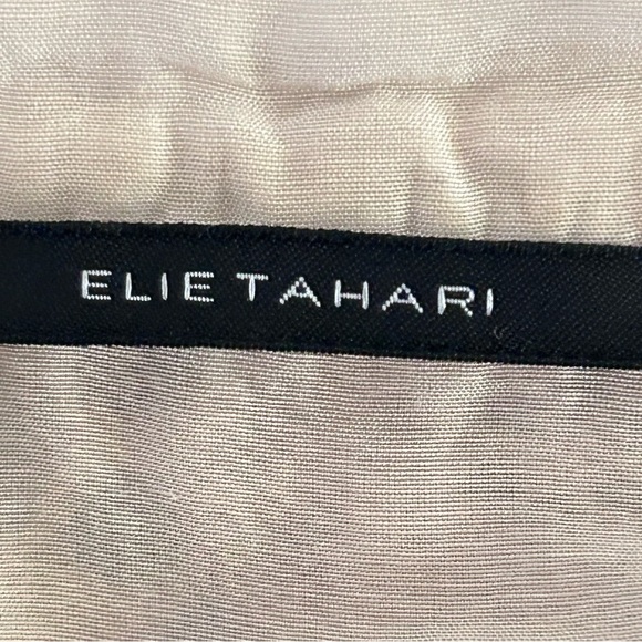 Elie Tahari Women's  Cropped Cardigan ~ Cream Eyelet Decorative Snaps - Picture 7 of 7